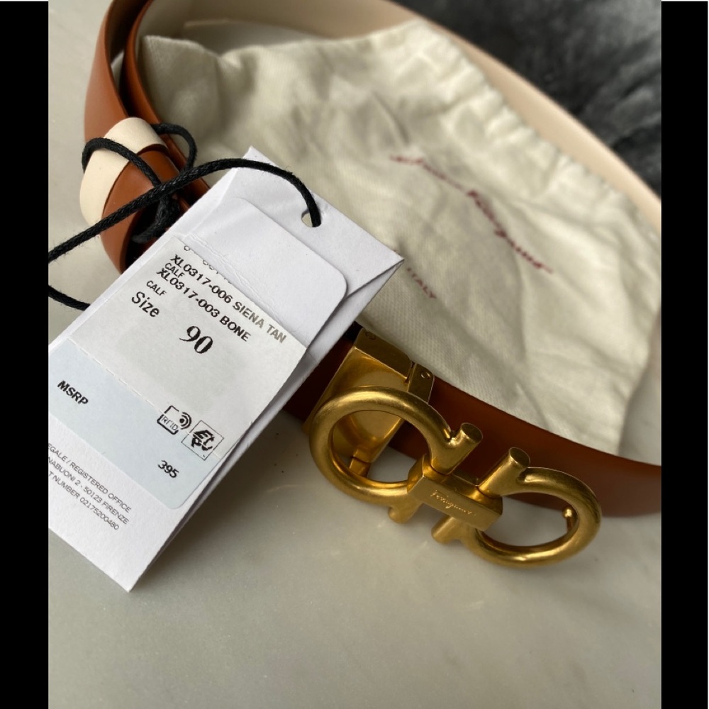 New Salvatore Ferragamo Gancini Reversible Belt